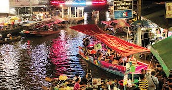 Amphawa fireflies