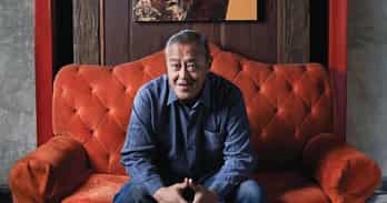 Pim Kemasingki in conversation with Sun Suebsaeng, one of Chiang Mai's leading restauranteurs